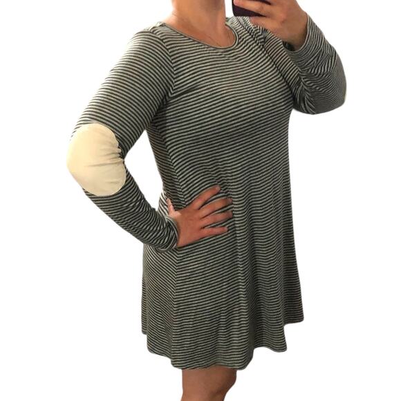 Sweet Claire MEDIUM Striped Elbow Patch Back Button Long Sleeve T-shirt Dress - Picture 4 of 13
